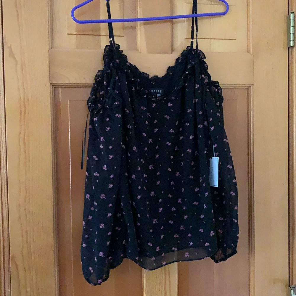 Long sleeve cold shoulder top